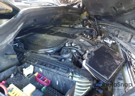 2013 Mercedes-Benz Ml 350 4Matic z USA, uszkodzony, nr VIN 4JGDA5HB9DA201571